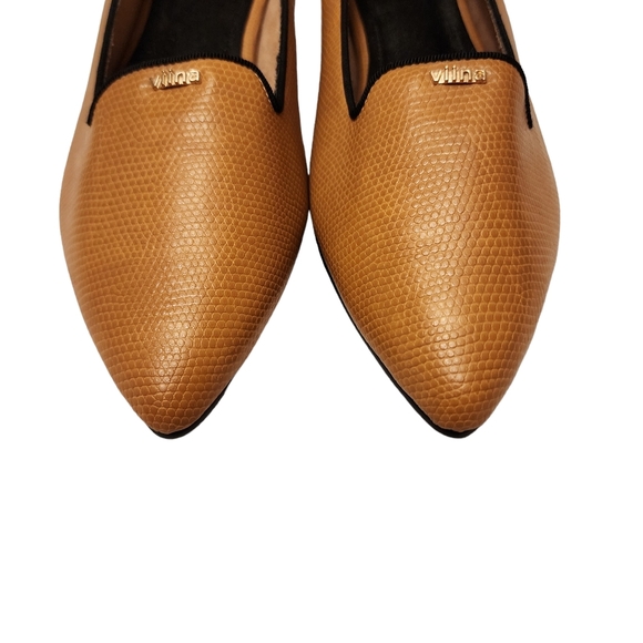 Viina Pointy Toe Flats - Picture 5 of 11